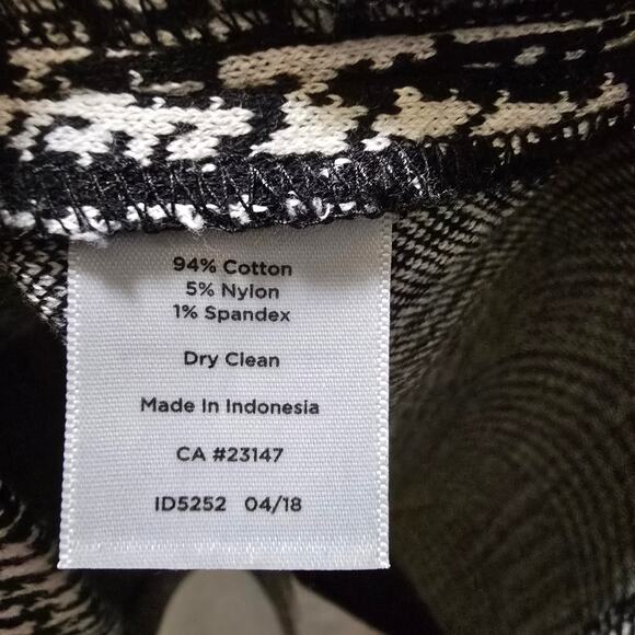 Talbots Textured Ponte Knit Houndstooth Pencil Skirt 12 black white high waist - Picture 5 of 9